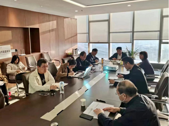 1118新聞稿-駐馬店市產(chǎn)業(yè)投資集團有限公司黨委理論中心組學(xué)習(xí)貫徹十九屆六中全會精神360.png 1118新聞稿-駐馬店市產(chǎn)業(yè)投資集團有限公司黨委理論中心組學(xué)習(xí)貫徹十九屆六中全會精神360.png